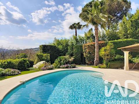 Vente maison 6 pièces Les Adrets-de-l'Estérel 83