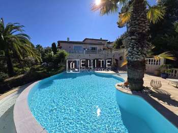 Vente maison 5 pièces Les Adrets-de-l'Estérel 83