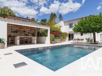 Vente maison 5 pièces Les Adrets-de-l'Estérel 83