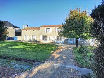 Vente maison 5 pièces Les Aubiers 79