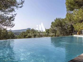 Vente maison 8 pièces Les Baux-de-Provence 13
