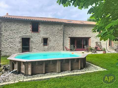 Vente maison 6 pièces Les Brouzils 85
