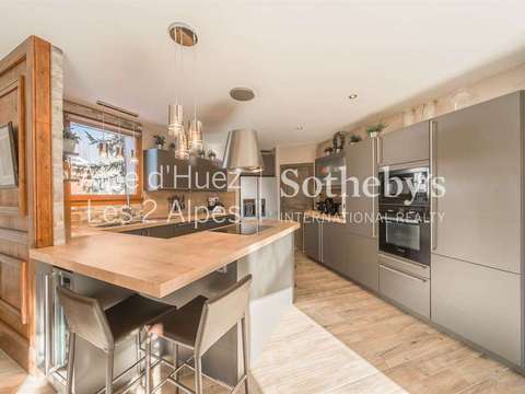 Vente maison 9 pièces Les deux-alpes 38