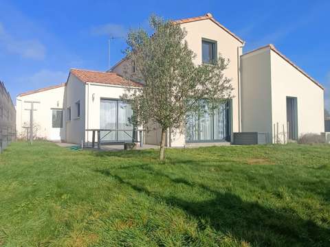 Vente maison 7 pièces Les Epesses 85