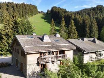 Maison 9 pièces 281 m² · aux Gets · 281 m² · 3 250 000 €