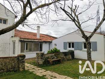 Vente maison 7 pièces Les Gonds 17