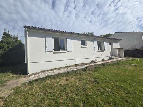 Vente maison 4 pièces Les Herbiers 85