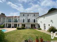 Vente maison 12 pièces