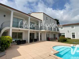 Vente maison 12 pièces