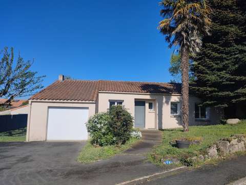 Vente maison 4 pièces Les Herbiers 85