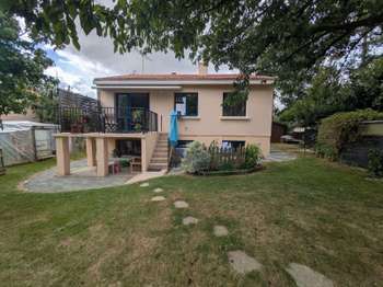 Vente maison 7 pièces Les Herbiers 85