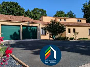 Vente maison 6 pièces Les Herbiers 85