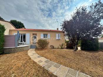 Vente maison 8 pièces Les Herbiers 85