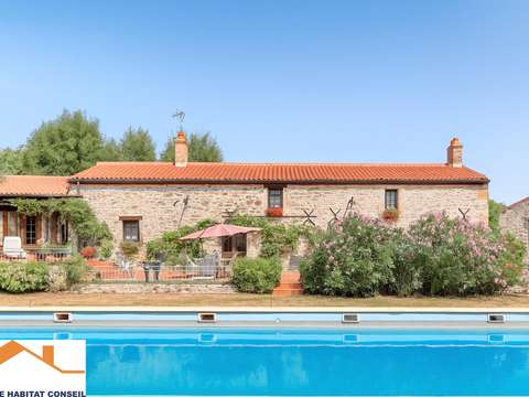 Vente maison 7 pièces Les Lucs-sur-Boulogne 85