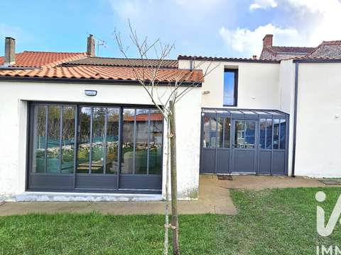 Vente maison 7 pièces Les Lucs-sur-Boulogne 85