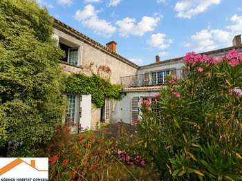 Vente maison 13 pièces Les Lucs-sur-Boulogne 85