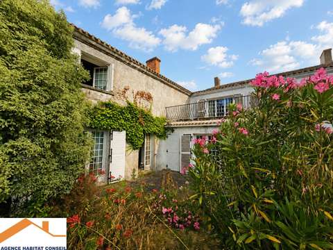 Vente maison 13 pièces Les Lucs-sur-Boulogne 85