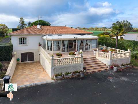 Vente maison 5 pièces Les Magnils-Reigniers 85