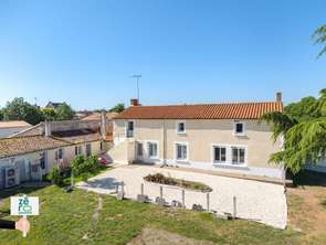 Vente Maison 6 chambresLes Magnils-Reigniers