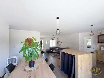 Vente maison 5 pièces Les Magnils-Reigniers 85