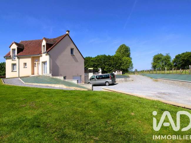 Maison 6 pièces 130 m² · aux Monts d'Andaine · 130 m² · 229 000 €