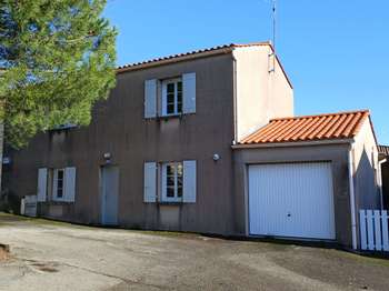 Vente maison 5 pièces Les Pineaux 85