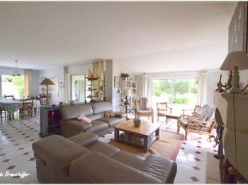 Vente maison 9 pièces