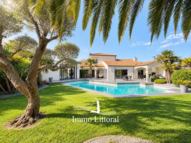Maison 6 pièces 183 m² · aux Sables-d'Olonne · 183 m² · 950 000 €