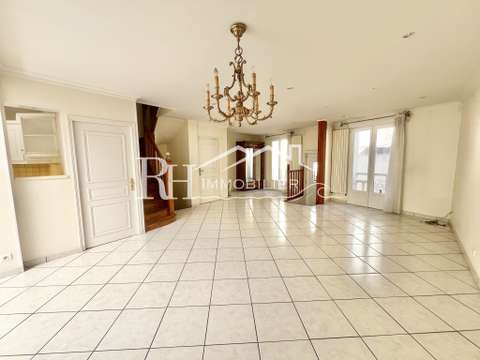 Vente maison 8 pièces Vente maison 8 pièces