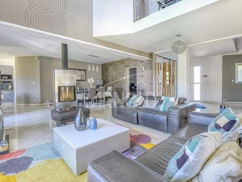 Vente maison 12 pièces