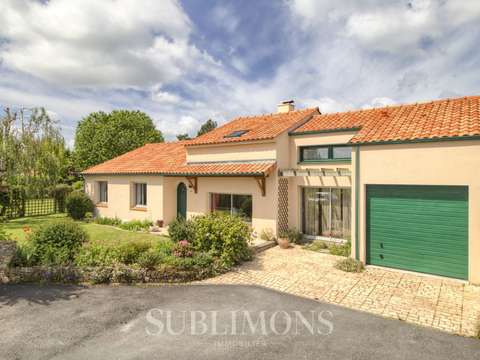 Vente maison 7 pièces Les Sorinières 44