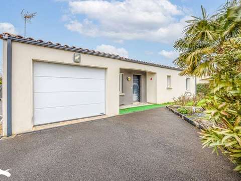 Vente maison 4 pièces Les Velluire-sur-Vendée 85