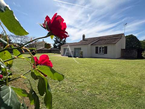 Vente maison 4 pièces Les Velluire-sur-Vendée 85