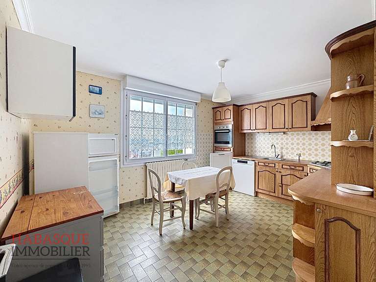 Vente maison 12 pièces