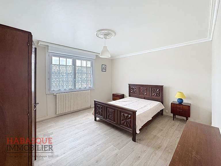 Vente maison 12 pièces