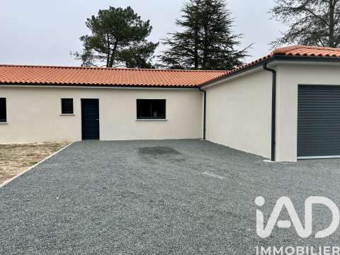 Vente maison 4 pièces Lesparre-Médoc 33