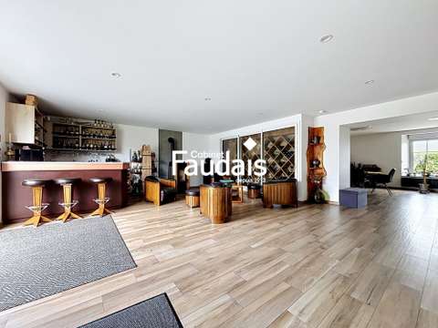 Vente maison 10 pièces