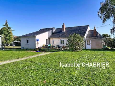 Vente maison 4 pièces Lézigné 49