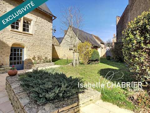 Vente maison 8 pièces Lézigné 49