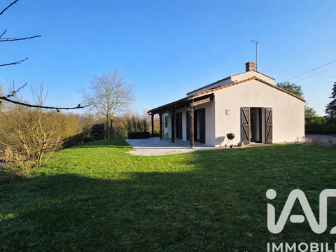 Vente maison 5 pièces Liré 49