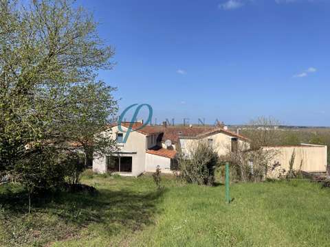 Vente maison 7 pièces Liré 49