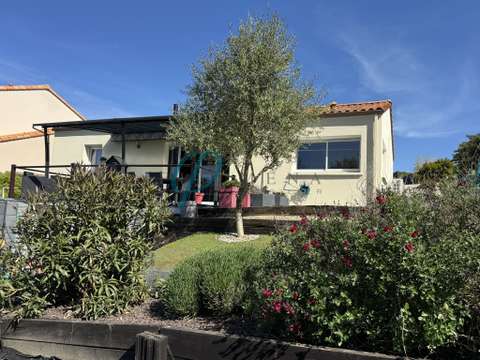 Vente maison 5 pièces Liré 49