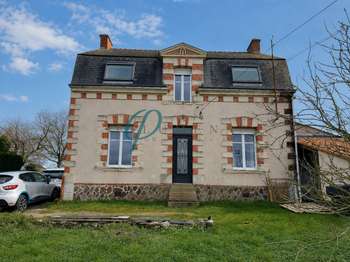Vente maison 5 pièces Liré 49
