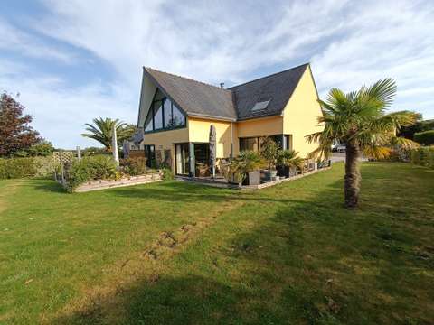 Vente maison 8 pièces Loc-Eguiner 29