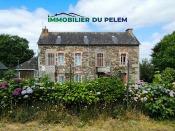 Maison 7 pièces 146 m² · à Locarn · 146 m² · 80 000 €