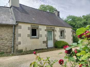 Vente maison 4 pièces Locmaria-Berrien 29