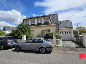 Maison 7 pièces 147 m² · à Locmiquélic · 147 m² · 478 000 €
