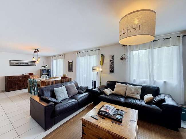 Maison 3 pièces 100 m² · à Locmiquélic · 100 m² · 320 000 €