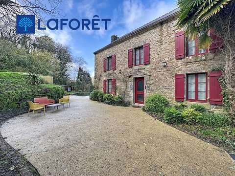 Vente maison 10 pièces Locoal-Mendon 56