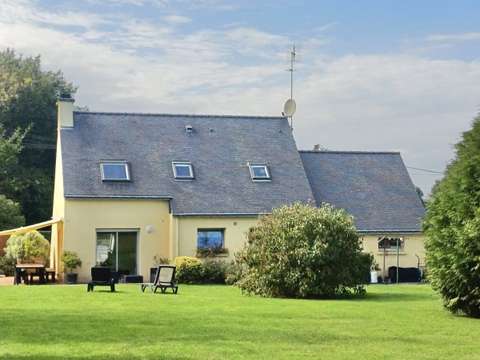 Vente maison 7 pièces Locqueltas 56